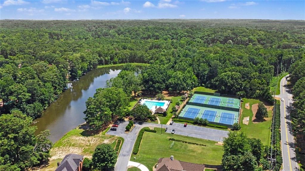 535 Putters Court Johns Creek GA 30022