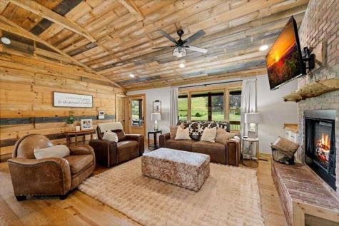 384 Maxwell Road Blue Ridge GA 30513