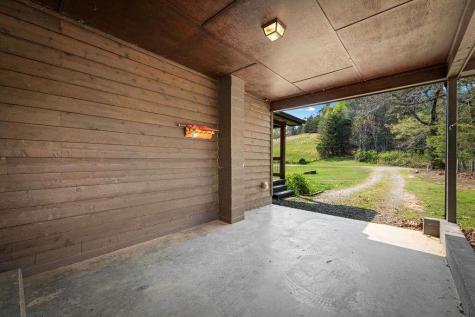 384 Maxwell Road Blue Ridge GA 30513
