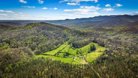 384 Maxwell Road Blue Ridge GA 30513