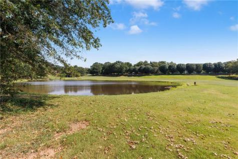 1057 Orchard Drive Clarkesville GA 30523