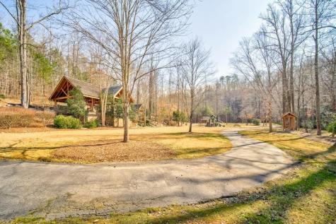 39 Harris Creek Drive Ellijay GA 30540