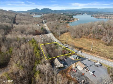 2038 Us Highway 76 Hiawassee GA 30546