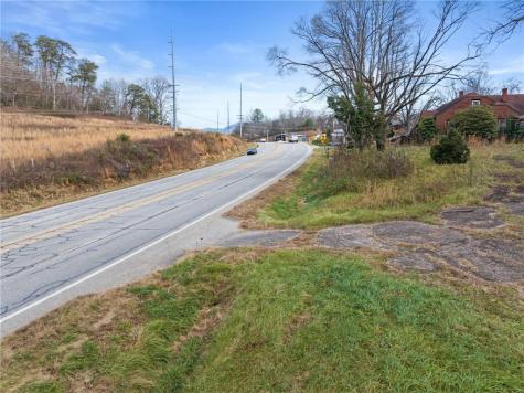 2038 Us Highway 76 Hiawassee GA 30546