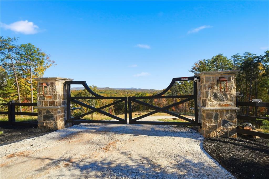 1500 Sunset Trail Talking Rock GA 30175