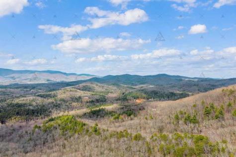 225 Smallwood Road Ellijay GA 30536