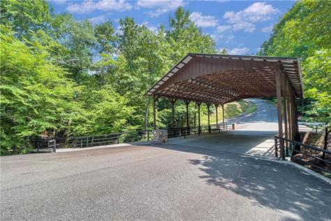 LT104 Mountain Creek Hollow Drive Talking Rock GA 30175