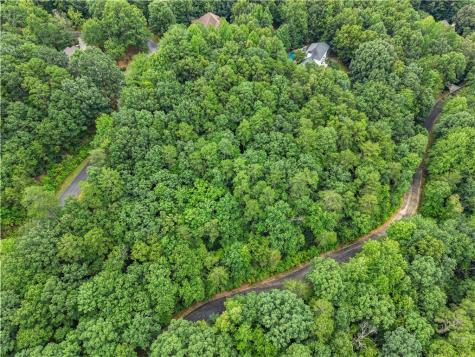 349 Golden Lane Clarkesville GA 30523
