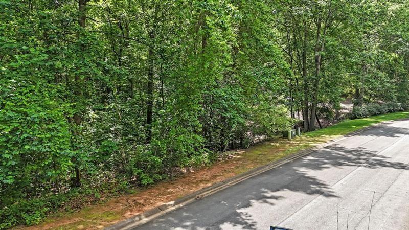 40 Coral Drive Whitesburg GA 30185
