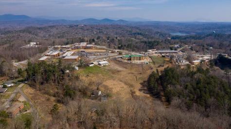 635 North Grove Street Dahlonega GA 30533