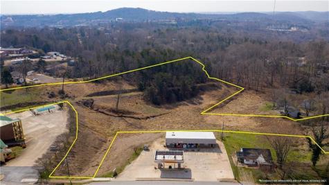635 North Grove Street Dahlonega GA 30533