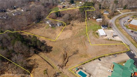635 North Grove Street Dahlonega GA 30533