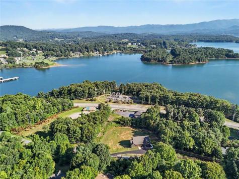 1306 Ramey Mtn Road Hiawassee GA 30546