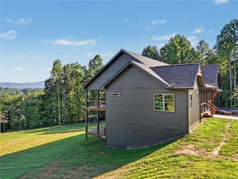 1306 Ramey Mtn Road Hiawassee GA 30546