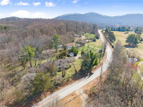 111 Skitts Mountain Road Cleveland GA 30528