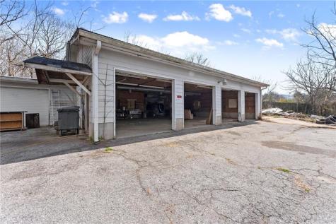 111 Skitts Mountain Road Cleveland GA 30528