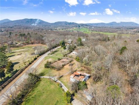 111 Skitts Mountain Road Cleveland GA 30528
