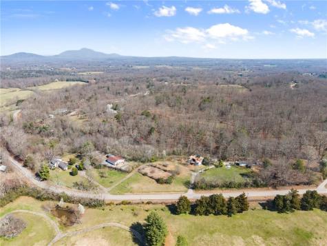 111 Skitts Mountain Road Cleveland GA 30528