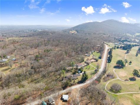 111 Skitts Mountain Road Cleveland GA 30528