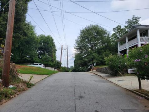 180 Vanira SE Atlanta GA 30315