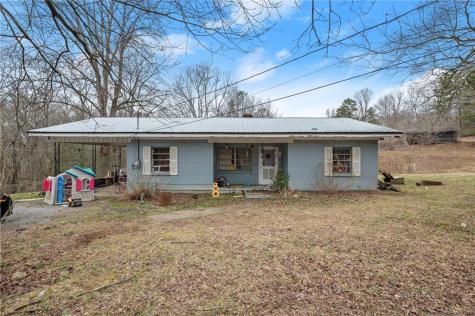 850 W Kytle Street Cleveland GA 30528