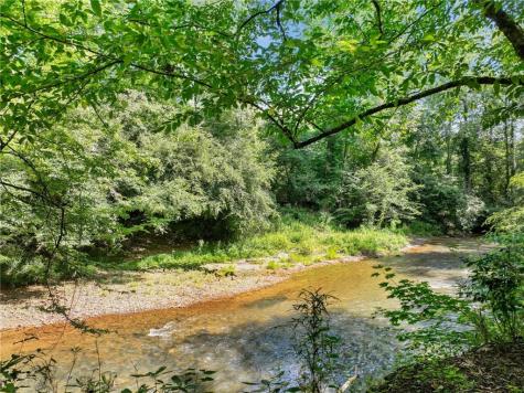 525 Etula Drive Dahlonega GA 30533