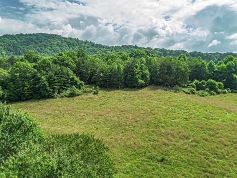 541 Pleasant Hill Road Copperhill TN 37317