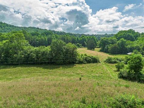 541 Pleasant Hill Road Copperhill TN 37317