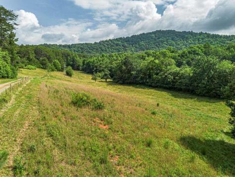 541 Pleasant Hill Road Copperhill TN 37317