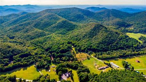 239 Glen Elliott Road Suches GA 30572