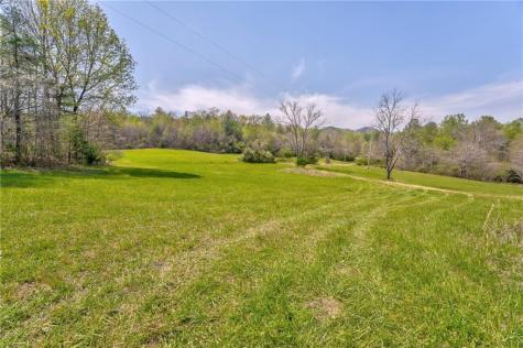 365 Waters Road Mccaysville GA 30555