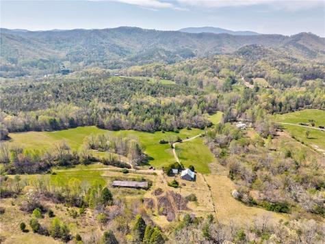 365 Waters Road Mccaysville GA 30555