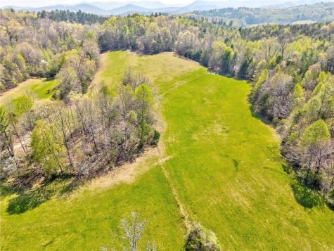 365 Waters Road Mccaysville GA 30555