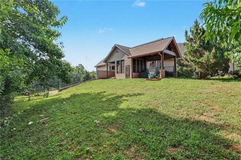 1050 Ricky West Road Cleveland GA 30528