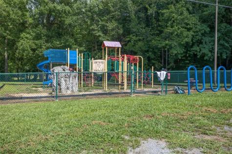 355 Peaceful Loop Chatsworth GA 30705