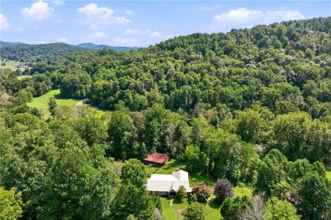 7925 State Highway 60 Suches GA 30572