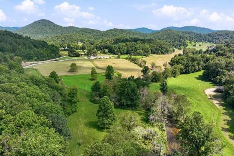 7925 State Highway 60 Suches GA 30572