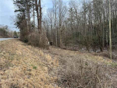 6118 S Chestatee Street Dahlonega GA 30533
