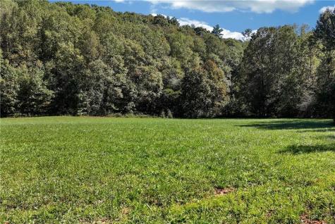 14551 Highway 52 E Ellijay GA 30536