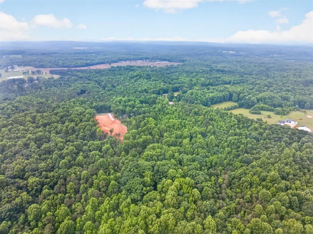135 Jarrett Lane Gillsville GA 30543