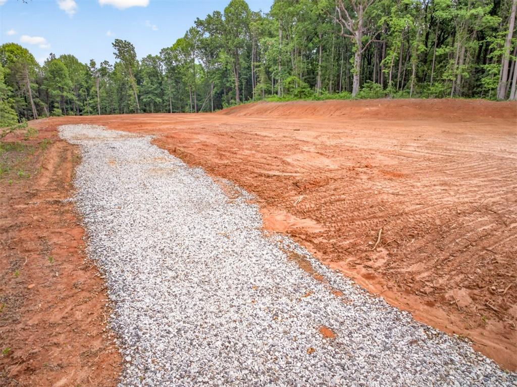 135 Jarrett Lane Gillsville GA 30543