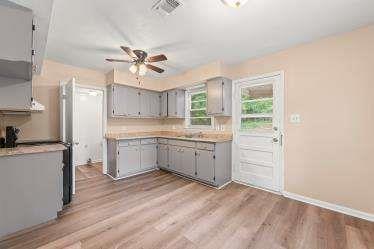 2763 Coral Way Macon GA 31211