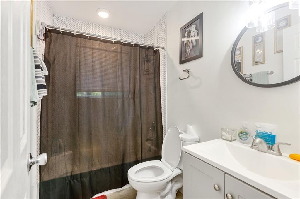 1341 Pine Avenue Atlanta GA 30344