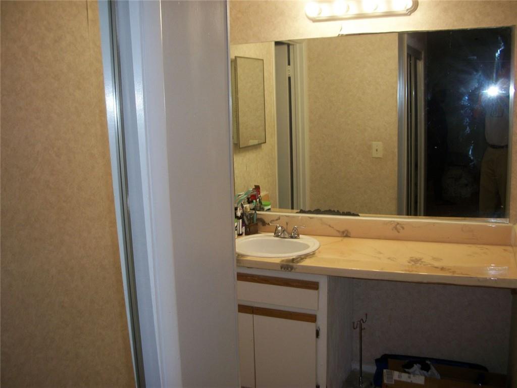9400 Roberts #4G Drive Sandy Springs GA 30350