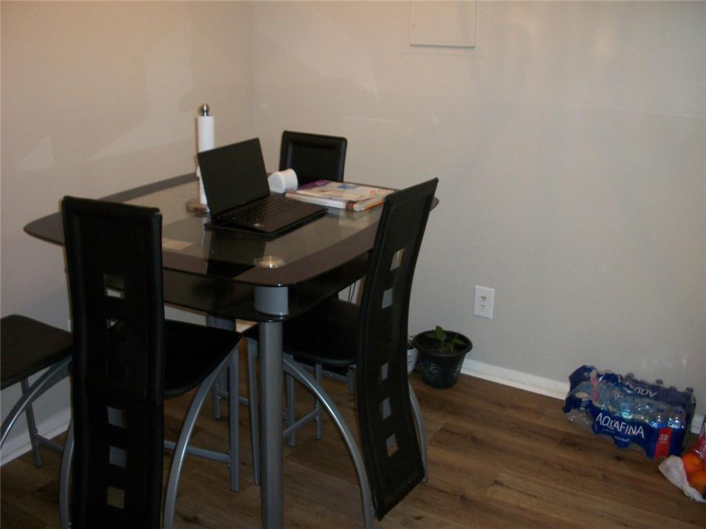 9400 Roberts #4G Drive Sandy Springs GA 30350