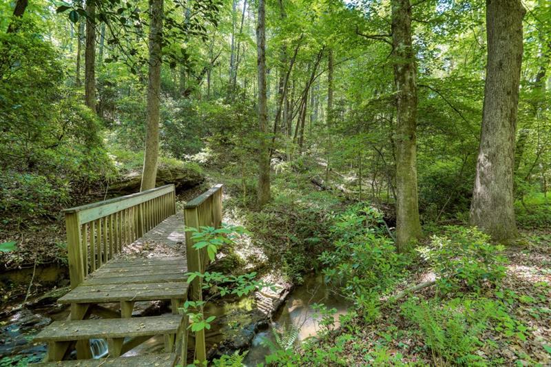 101 Yellow Bluff Road Dahlonega GA 30533