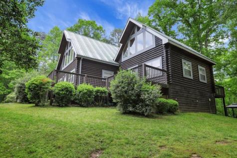 101 Yellow Bluff Road Dahlonega GA 30533