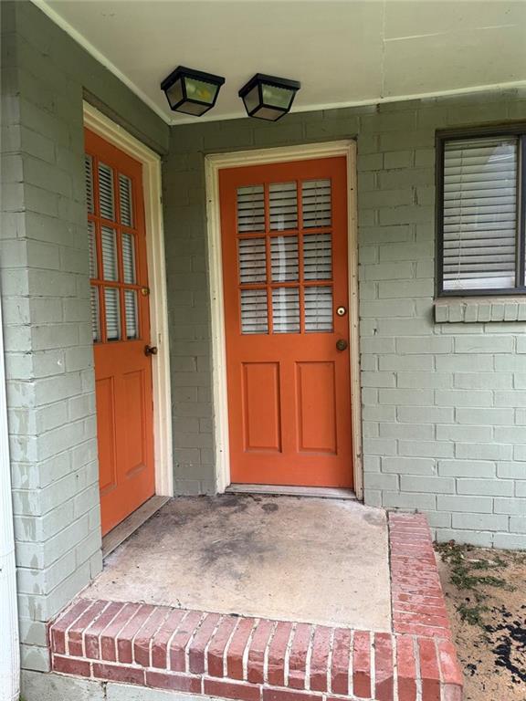 1332 Eubanks Avenue East Point GA 30344