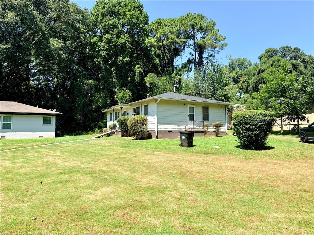 2967 Jones Street East Point GA 30344