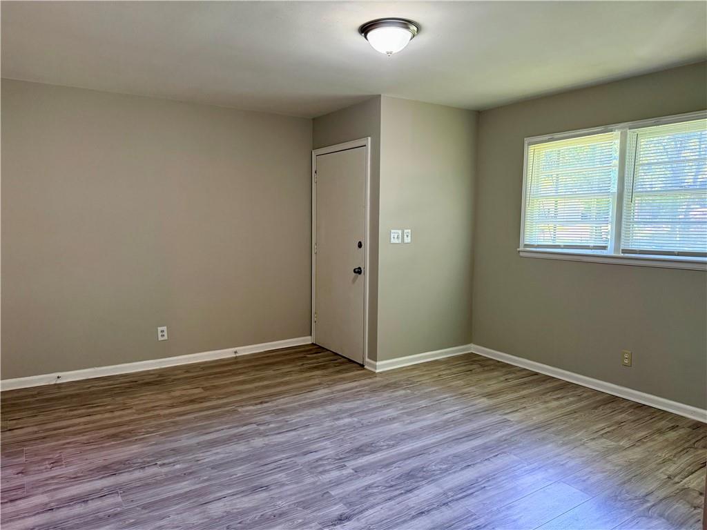 2967 Jones Street East Point GA 30344